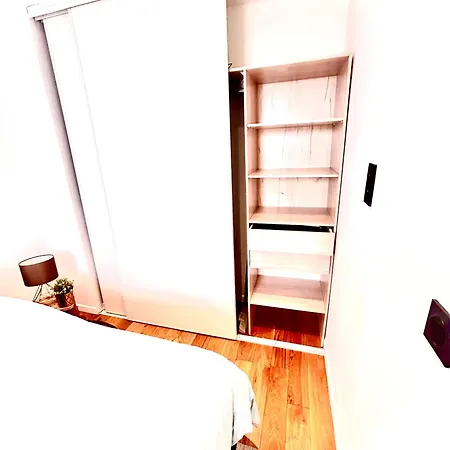 Le Patio Jacuzzi Centre Apartment