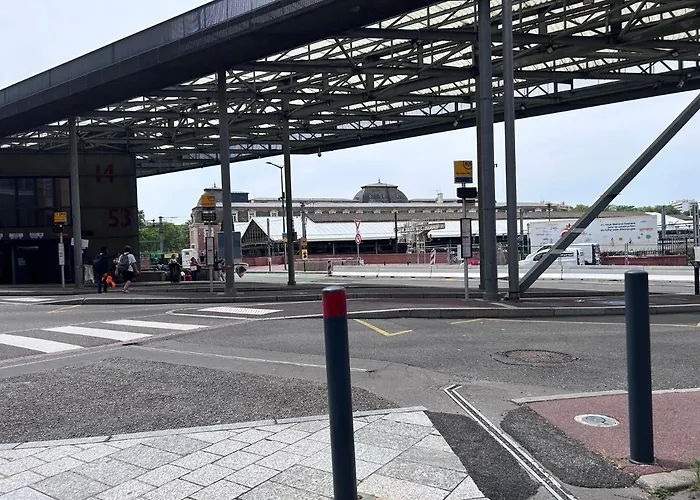 شقة Le Patio Jacuzzi Centre *