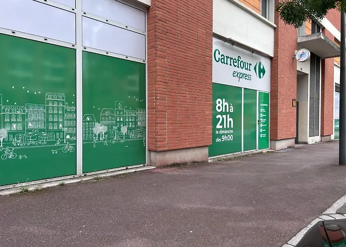 Le Patio Jacuzzi Centre *