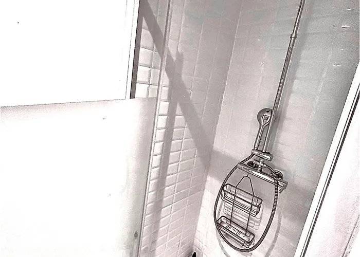 Le Patio Jacuzzi Centre *